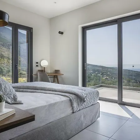 Sleeps 6 Pool Wifi וילה *